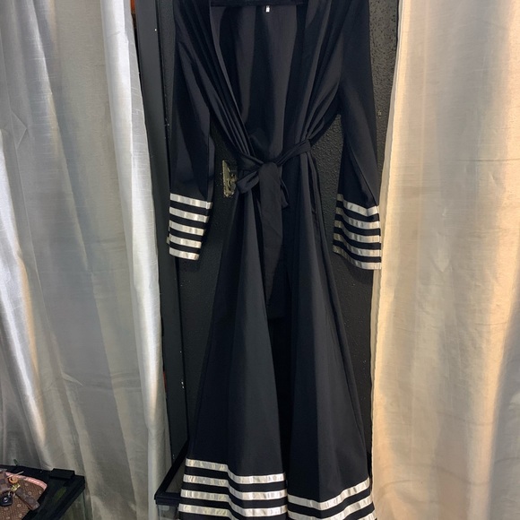 Open Abaya - Picture 1 of 3